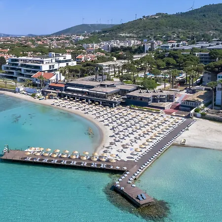 A11 Hotel Çeşme